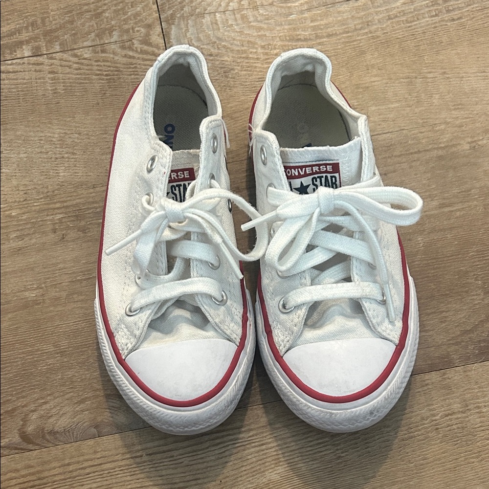 Converse Kids White Canvas Low-Top Sneakers with Red Trim